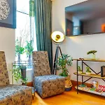 旅馆 Cozy Nest
