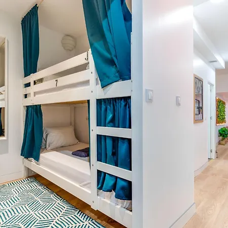 Cozy Nest *