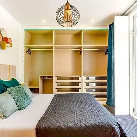 Cozy Nest *