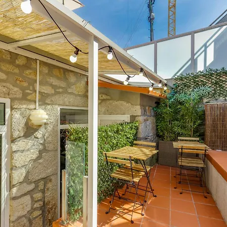 بيت شباب Cozy Nest