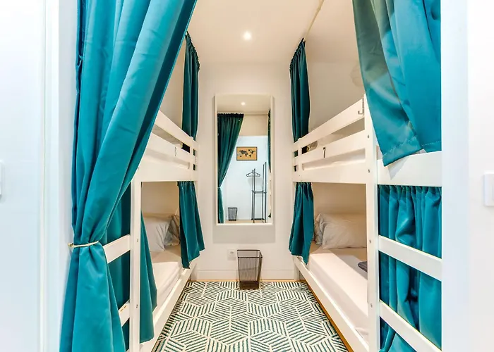 بيت شباب Cozy Nest