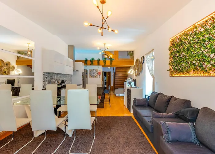 بيت شباب Cozy Nest بورتو