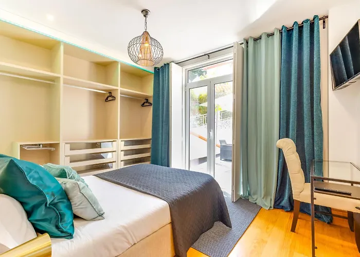 Cozy Nest بيت شباب بورتو